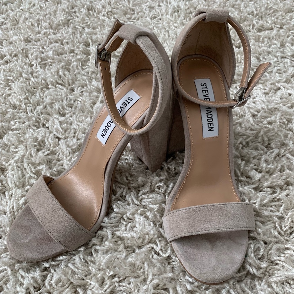 Steve Madden Carrson heels